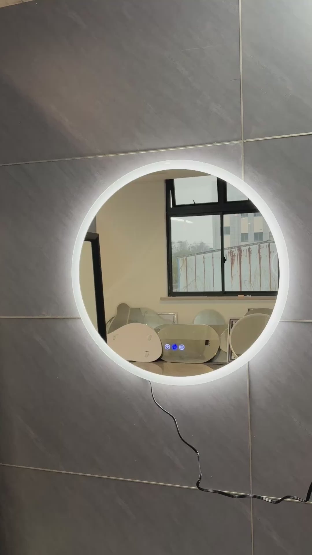 Miroir intelligent rond Gloviea à LED avec lumières, intensité variable et luminosité réglable, capteur de mouvement, anti-buée, fonction mémoire, éclairage avant et arrière, design à bords polis