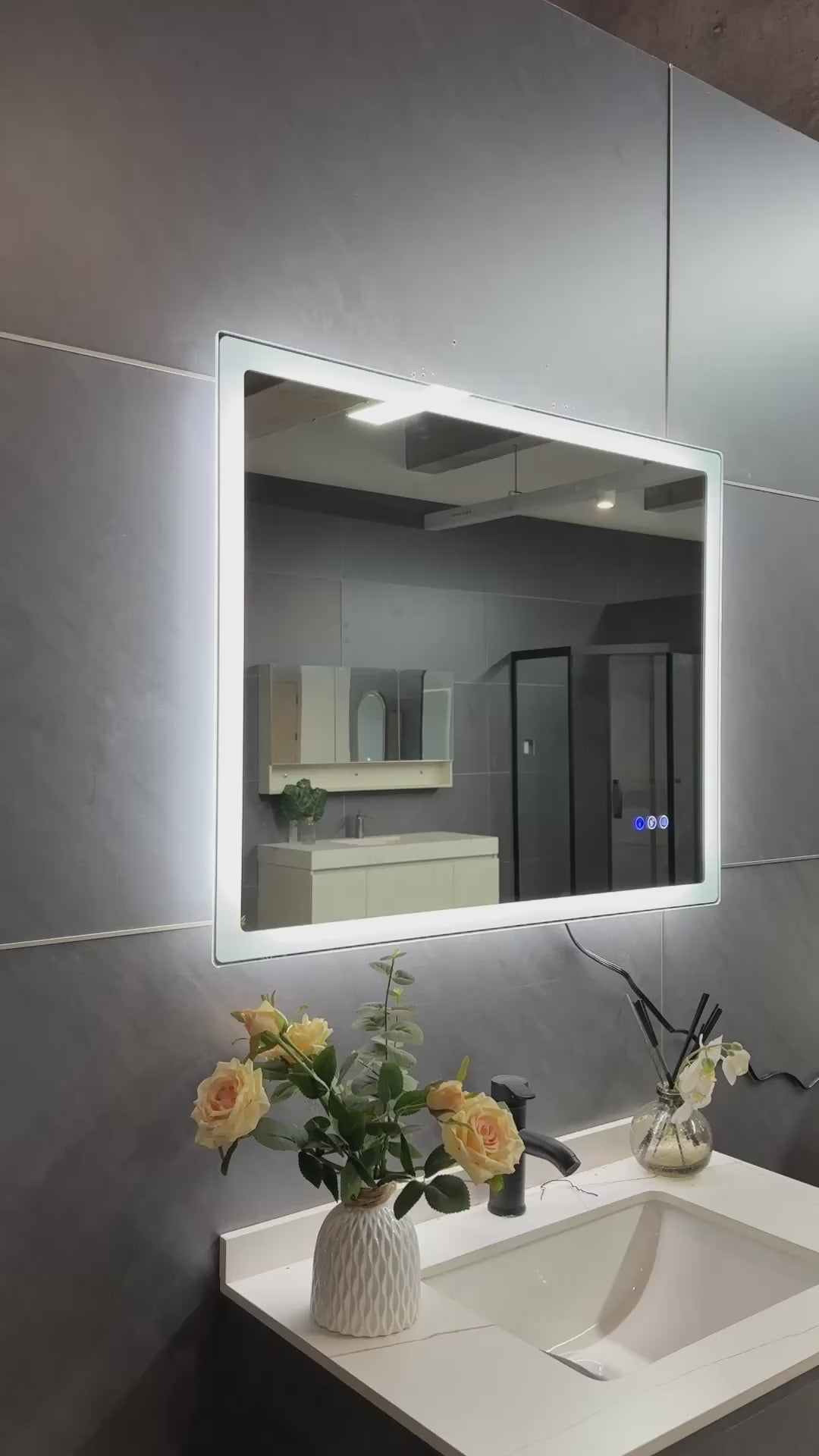 Miroir intelligent rectangulaire à LED Gloviea avec lumières, luminosité réglable et dimmable, détecteur de mouvement, anti-buée, fonction mémoire, éclairage avant et arrière